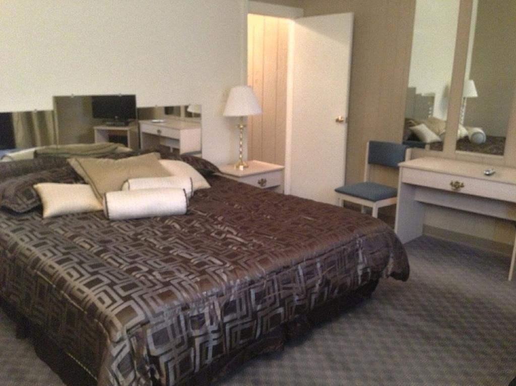 Caravan II Albergo New Castle Extérieur photo